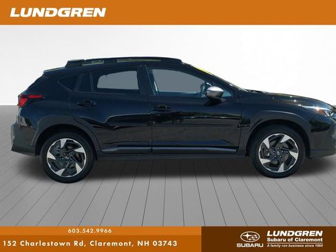 Used 2024 Subaru Crosstrek 2.5i Limited AWD/4WD image 3