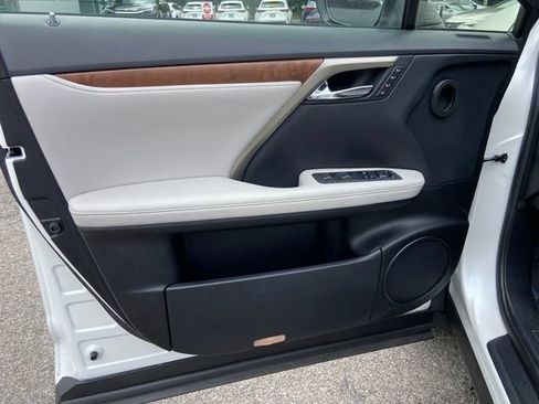 Certified 2021 Lexus RX 350L Premium w/ Premium Package AWD/4WD image 25