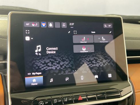Used 2022 Jeep Compass Limited AWD/4WD image 14