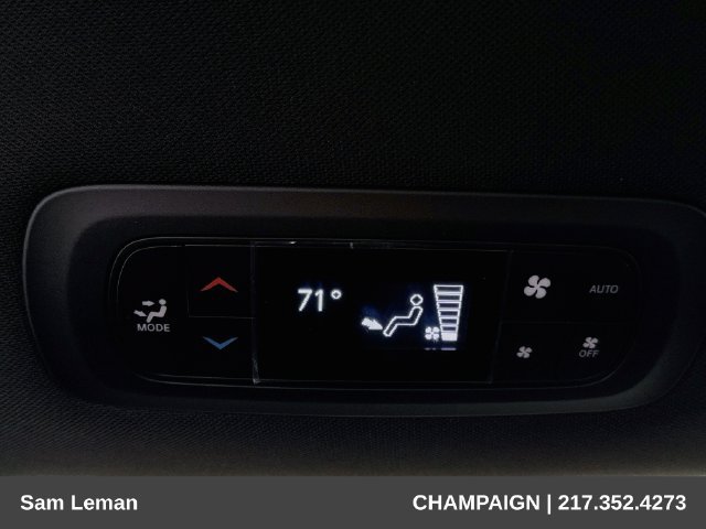 New 2027 Chrysler Pacifica Select FWD image 24