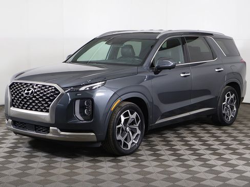 Used 2022 Hyundai Palisade Calligraphy image 14