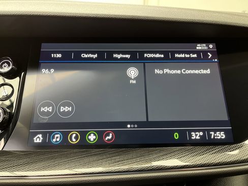 Certified 2023 Buick Envision Preferred w/ Sport Touring Package image 20