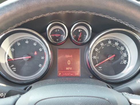 Used 2018 Buick Cascada Premium image 15