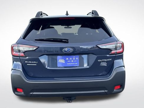 Used 2024 Subaru Outback Premium image 4