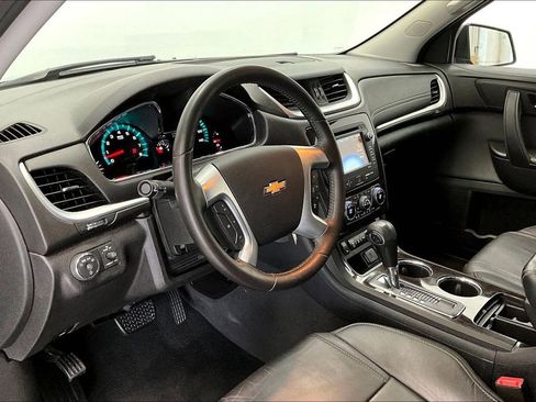 Used 2015 Chevrolet Traverse LT w/ LPO, 'HIT The Road' Package AWD/4WD image 13