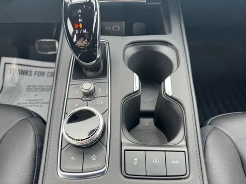 Used 2025 Cadillac XT4 Sport image 25