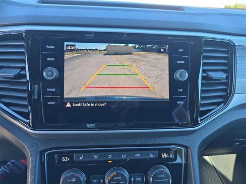 Used 2023 Volkswagen Atlas Cross Sport SE w/ Black Wheel Package image 20