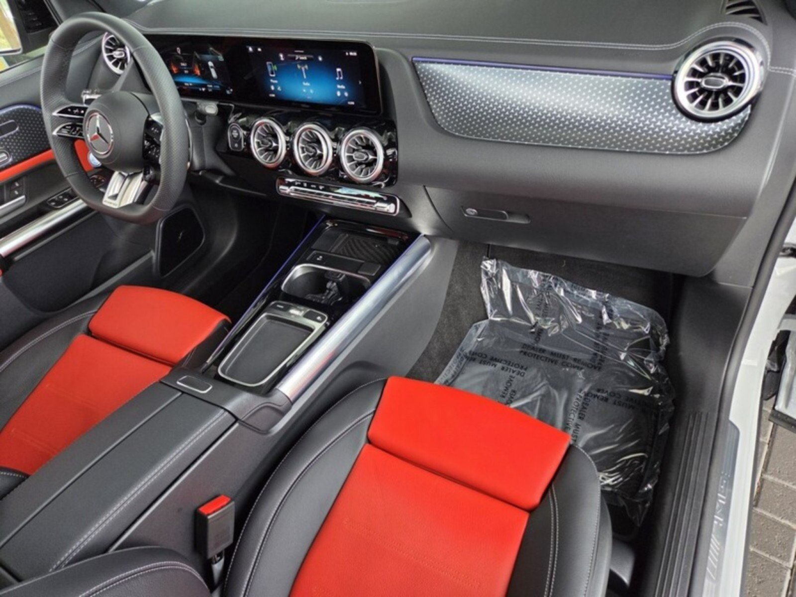 Certified 2026 Mercedes-Benz GLA 35 AMG 4MATIC image 20
