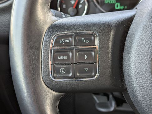 Used 2018 Jeep Wrangler Unlimited Sport S AWD/4WD image 16