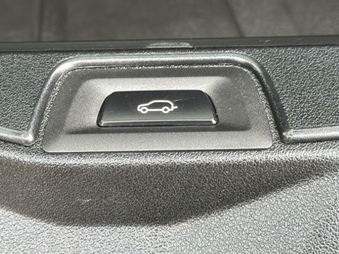 Used 2021 BMW X5 xDrive40i w/ Premium Package AWD/4WD image 15