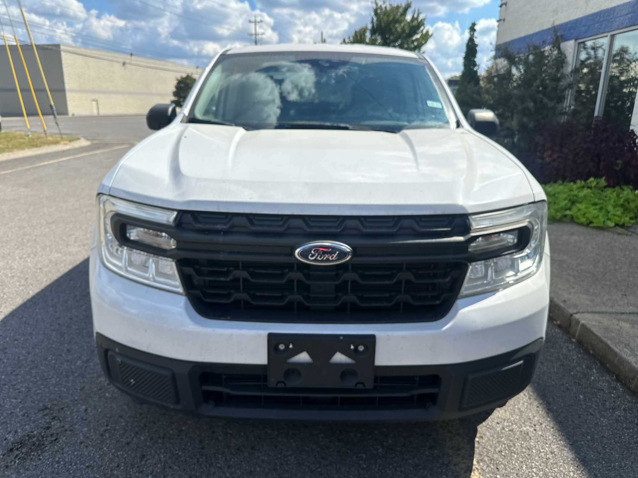 Used 2023 Ford Maverick XL FWD image 11