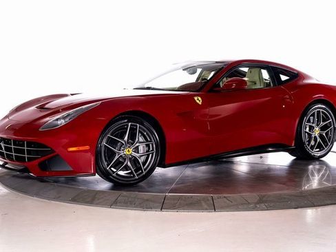 Used 2016 Ferrari F12 Berlinetta image 1