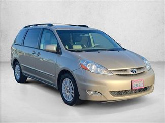 Used 2008 Toyota Sienna XLE FWD video 3