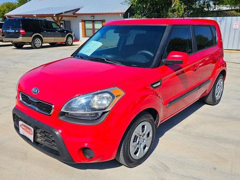 Used 2013 Kia Soul image 1