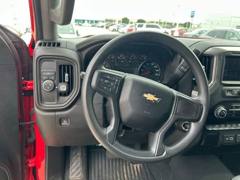 Used 2024 Chevrolet Silverado 1500 Custom w/ LPO, Dark Essentials Package RWD image 5