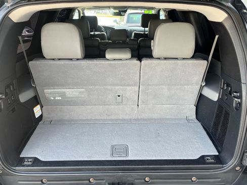 Used 2018 Toyota Sequoia SR5 w/ Premium Package AWD/4WD image 17