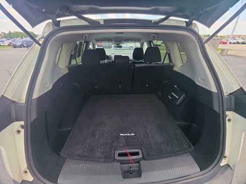 Used 2023 Nissan Rogue SV AWD/4WD image 27