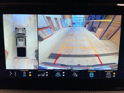 Used 2023 GMC Sierra 1500 Denali w/ Technology Package image 21