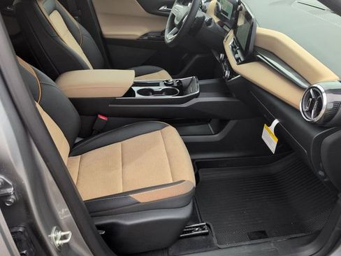 New 2026 Chevrolet Equinox ACTIV w/ LPO, Floor Liner Package image 28