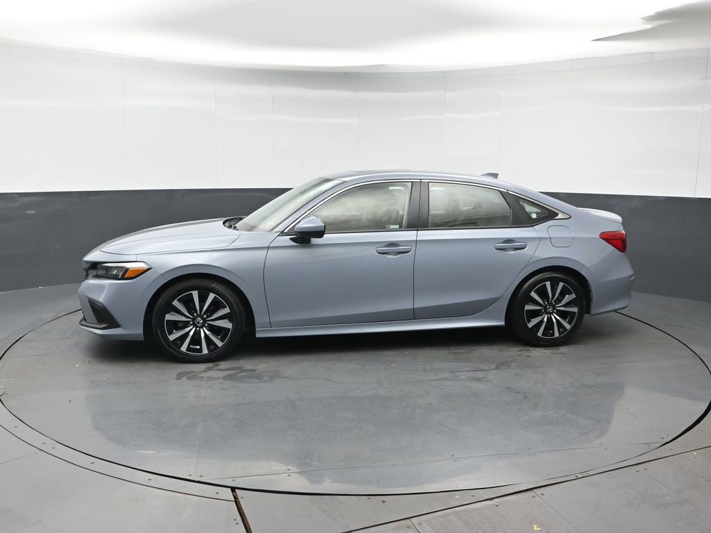 Used 2023 Honda Civic EX image 2