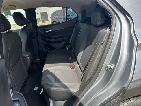 Used 2025 Buick Encore GX Preferred FWD image 9