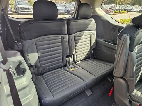 New 2026 Kia EV9 Land image 29