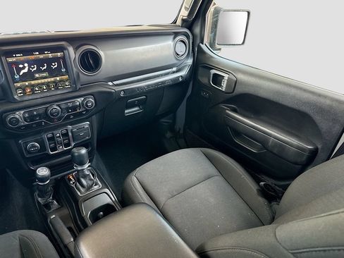 Used 2023 Jeep Wrangler Unlimited w/ Cold Weather Group AWD/4WD image 26