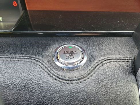 Used 2018 Lincoln Navigator Reserve w/ Technology Package image 13