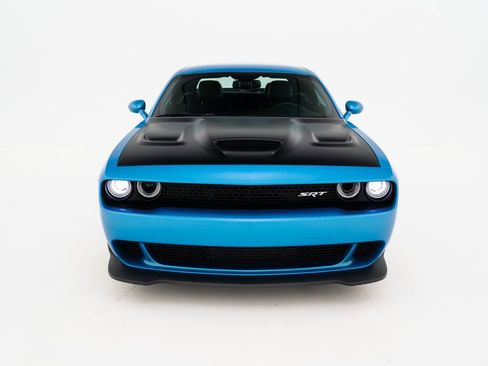 Used 2016 Dodge Challenger SRT Hellcat RWD image 8