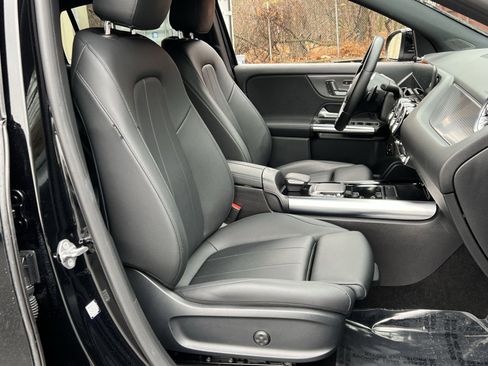 Certified 2022 Mercedes-Benz GLA 250 4MATIC image 26