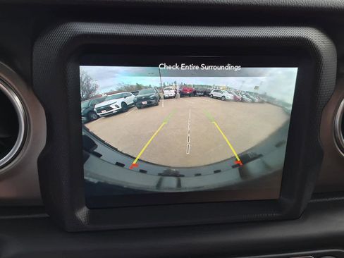 Used 2020 Jeep Wrangler Unlimited Rubicon image 25