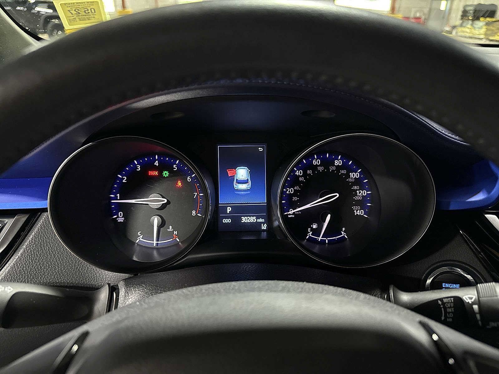 Used 2022 Toyota C-HR XLE FWD image 30
