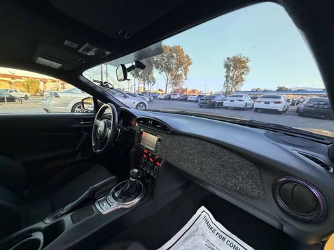 Used 2015 Scion FR-S Release Series 1.0 RWD image 9