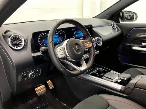 Used 2023 Mercedes-Benz GLA 250 image 18