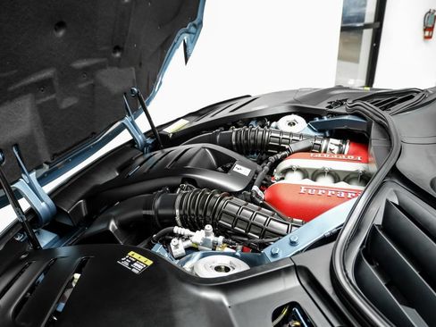 Used 2025 Ferrari Purosangue AWD/4WD image 62