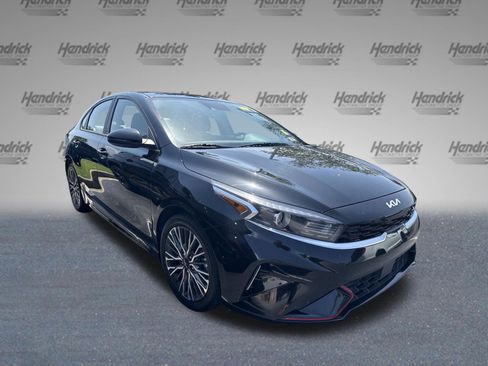 Used 2024 Kia Forte GT-Line w/ GT-Line Premium Package FWD image 2