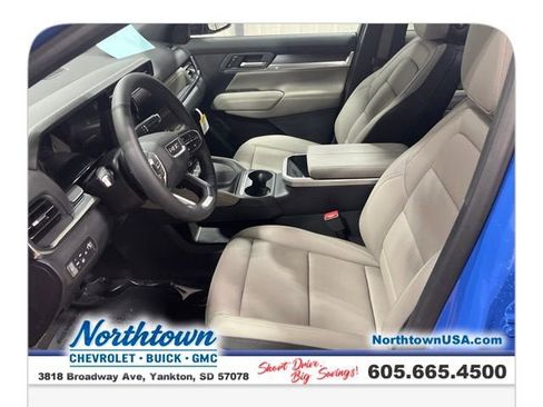 New 2026 GMC Terrain Elevation w/ Elevation Premium Package image 9