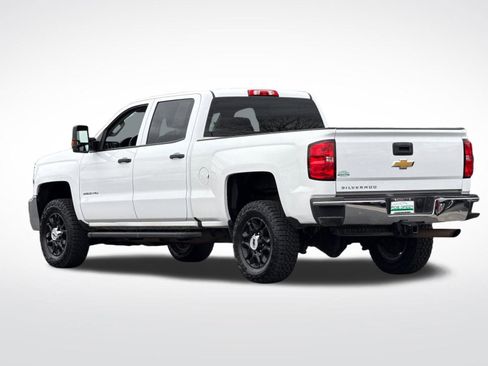 Used 2018 Chevrolet Silverado 2500 W/T image 5