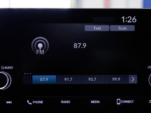 Certified 2024 Honda HR-V LX image 31