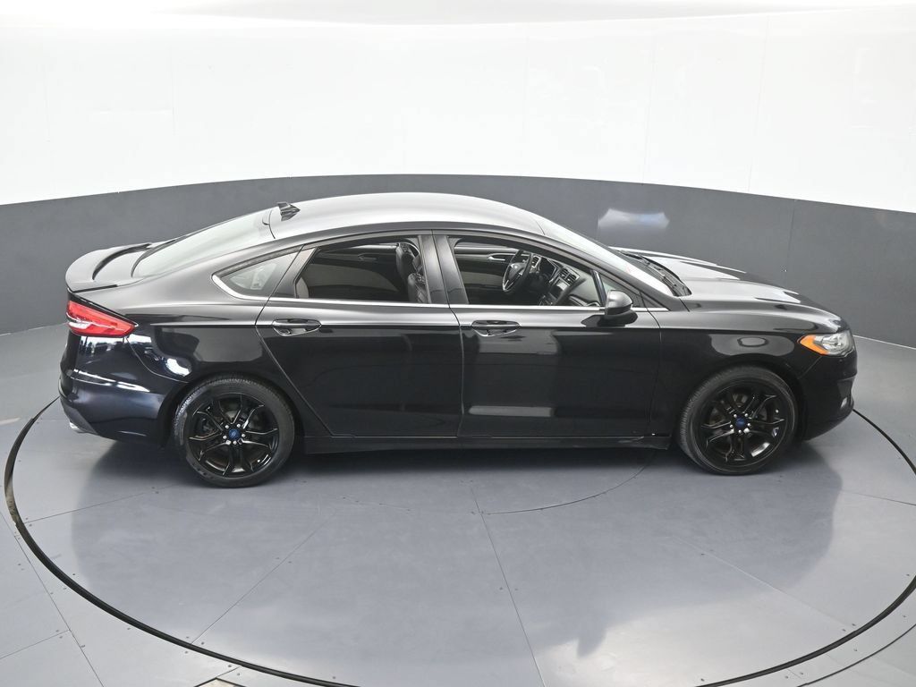 Used 2019 Ford Fusion SE w/ Equipment Group 151A FWD image 56