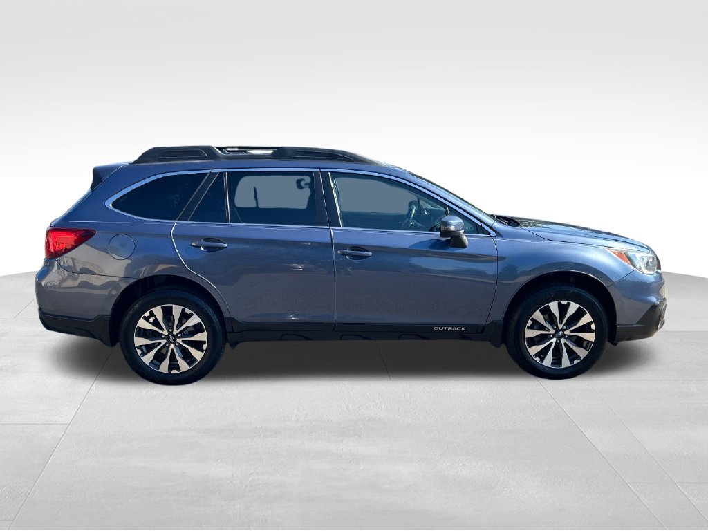 Used 2017 Subaru Outback 2.5i Limited AWD/4WD image 8
