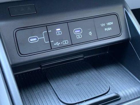 Used 2024 Hyundai Kona SEL w/ Convenience Package FWD image 18
