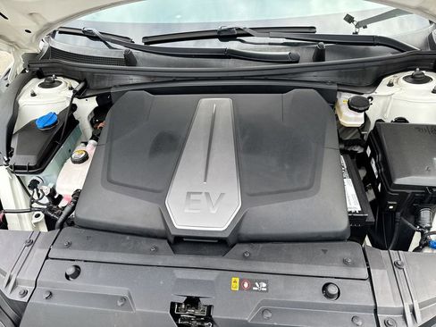 Used 2022 Kia EV6 Wind w/ Wind Technology Package image 17