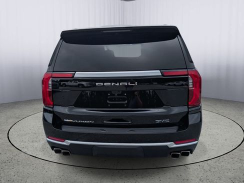 Used 2026 GMC Yukon XL Denali w/ Denali Reserve Package AWD/4WD image 4