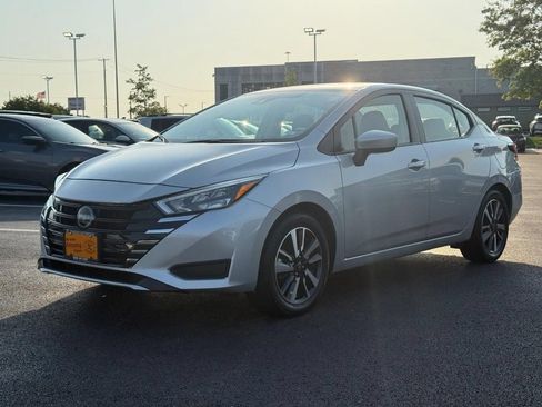 Certified 2025 Nissan Versa SV FWD image 8