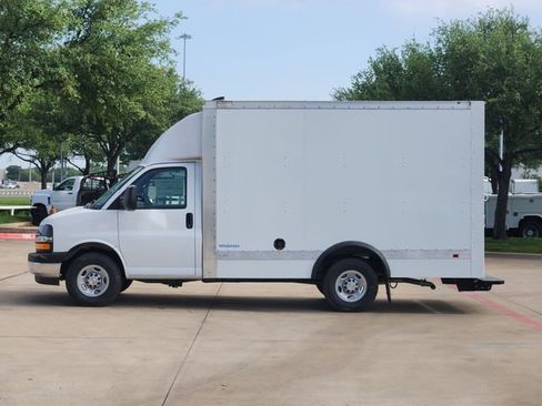 New 2025 Chevrolet Express 3500 w/ Power Convenience Package RWD image 11