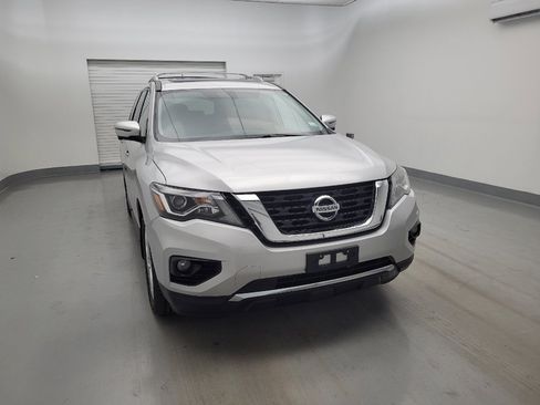 Used 2018 Nissan Pathfinder SL w/ SL Premium Package AWD/4WD image 14