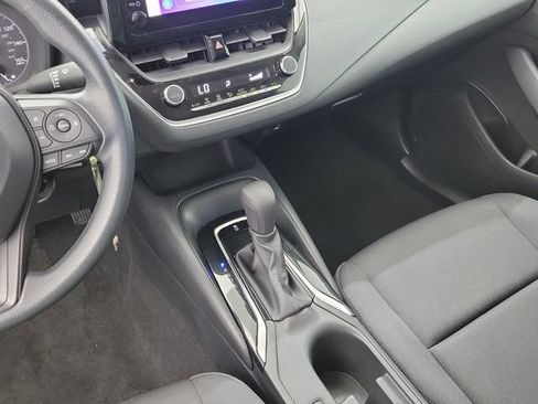 Used 2023 Toyota Corolla LE FWD image 30