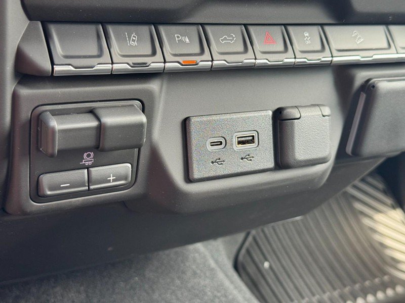 New 2026 Chevrolet Silverado 2500 Custom w/ Custom Convenience Package AWD/4WD image 30