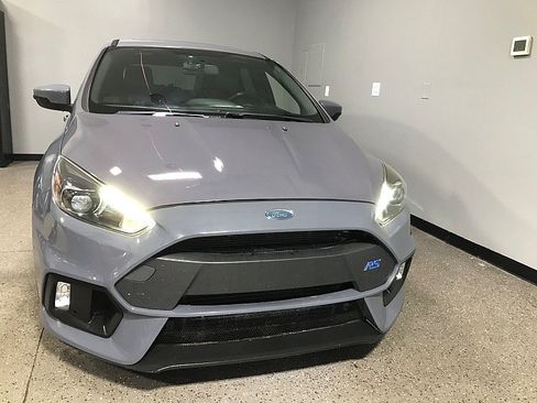 Used 2017 Ford Focus RS AWD/4WD image 8